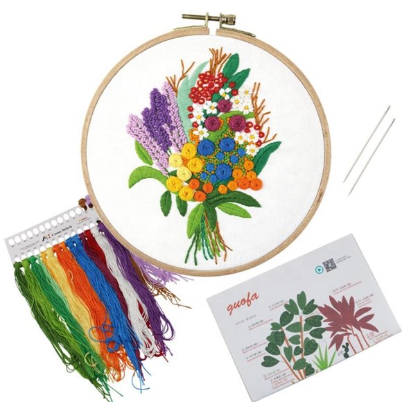 Rainbow Flower Bouquet Beginner Embroidery Kit DIY - Picture 1 of 3